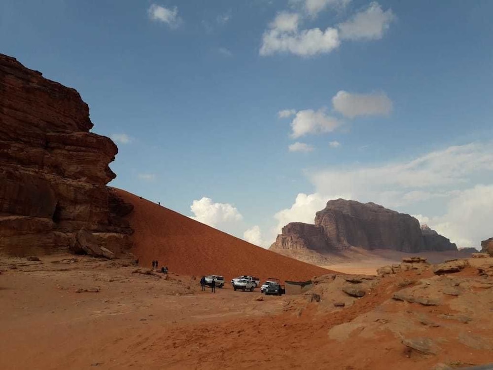 Desert Lovers Camp 33/48