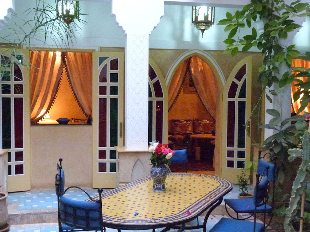 RIAD HABIB 7/42