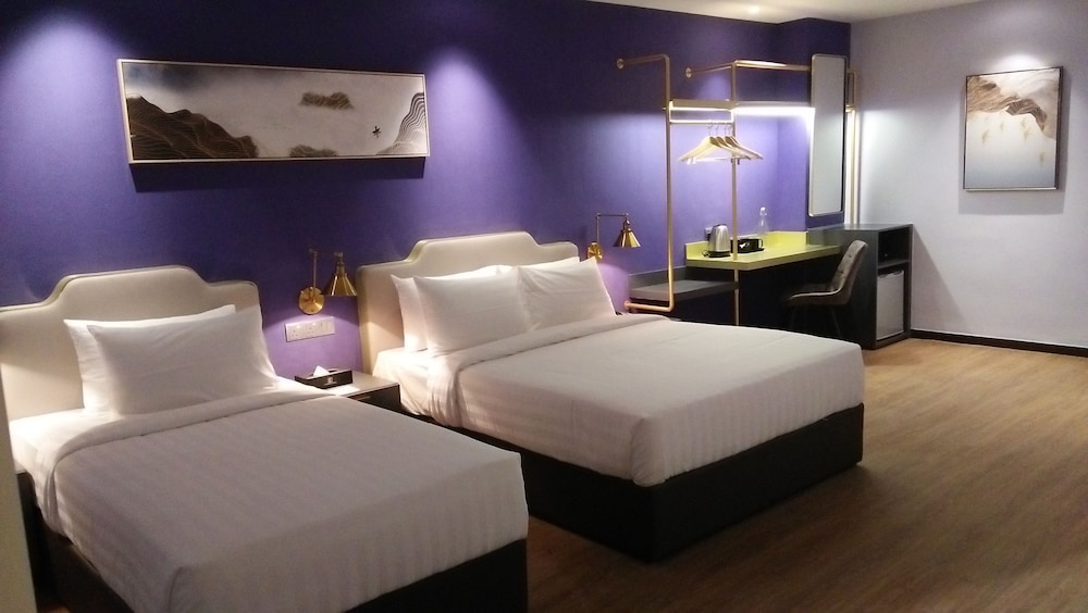 Le Embassy Hotel Georgetown 15/28