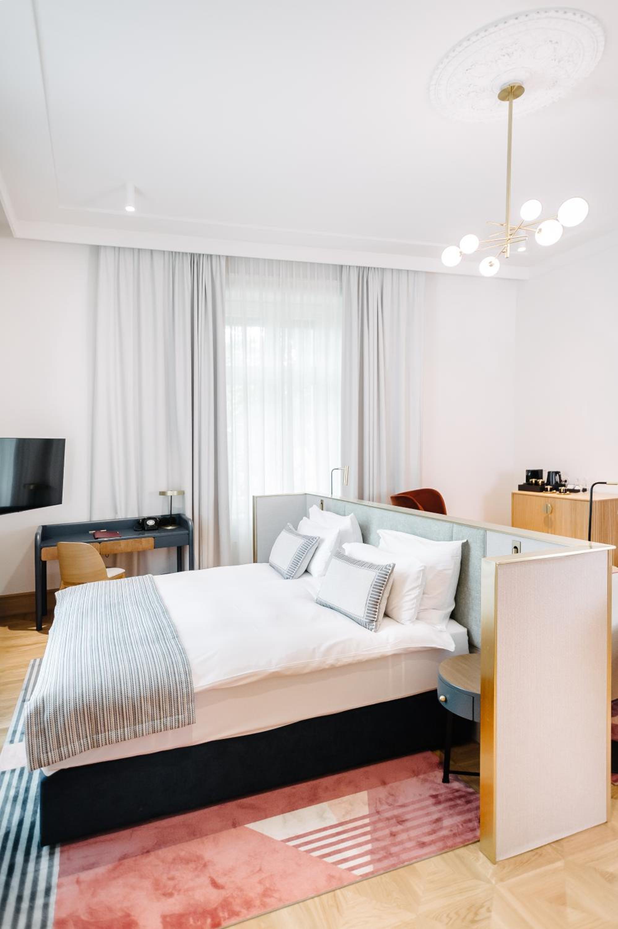 Room at Hotel Altus Palace, WROCLAW
