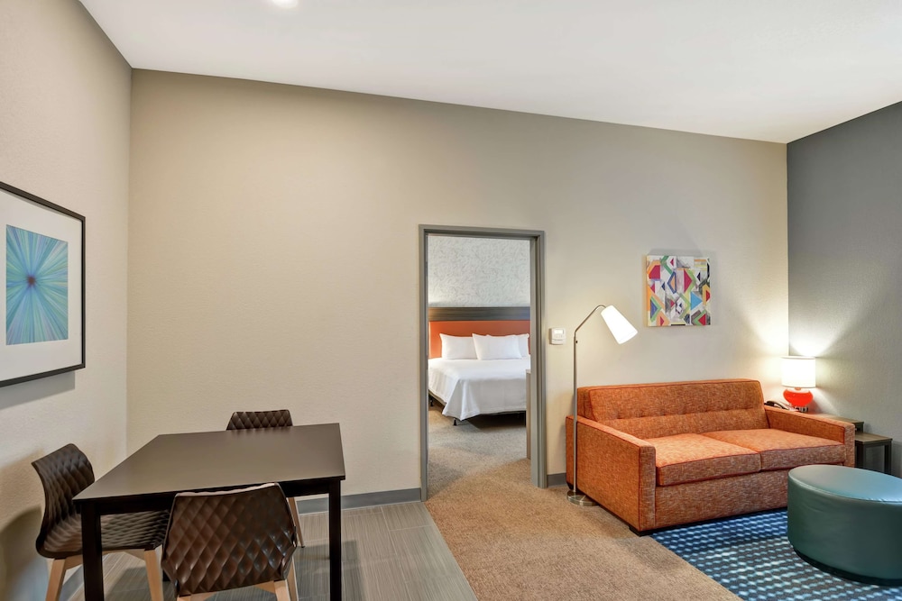 Home2 Suites By Hilton La Porte 40/60