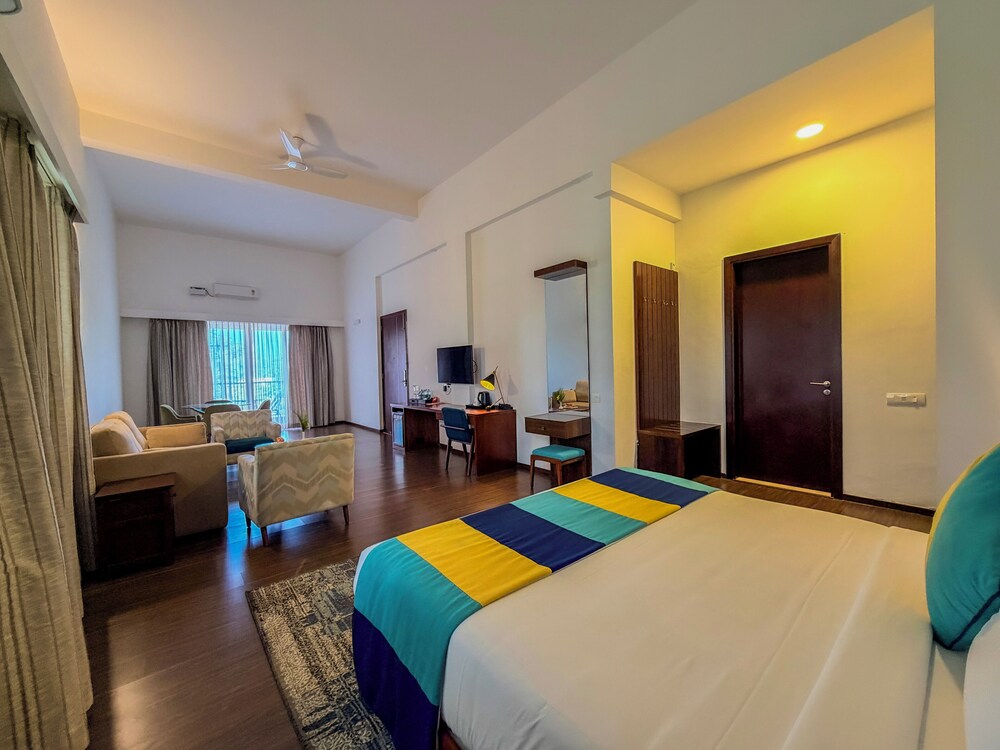 Spree Resort at Century Wintersun 15/39