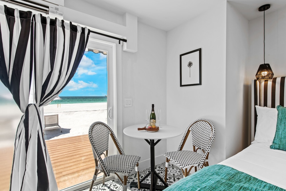 Seaside at Anna Maria Island Inn 26/46