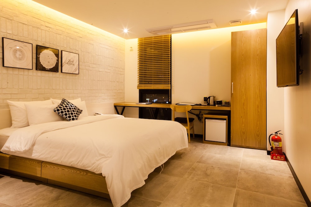 Hotel Sienna 8/44