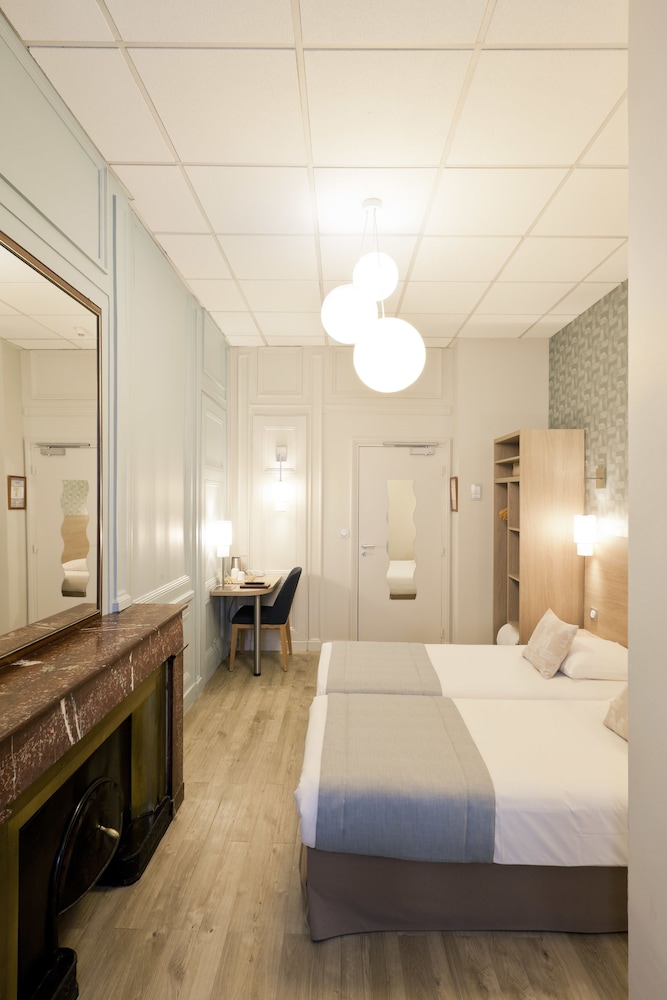 Hotel Du Dauphin 21/55