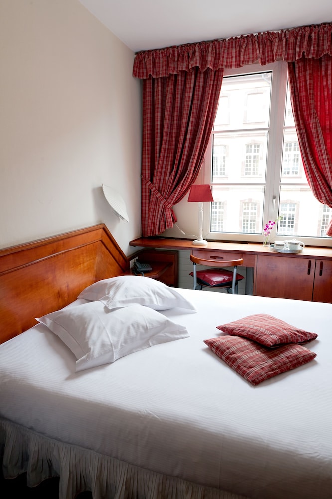 CLASSIC, DOUBLE OR TWIN BED