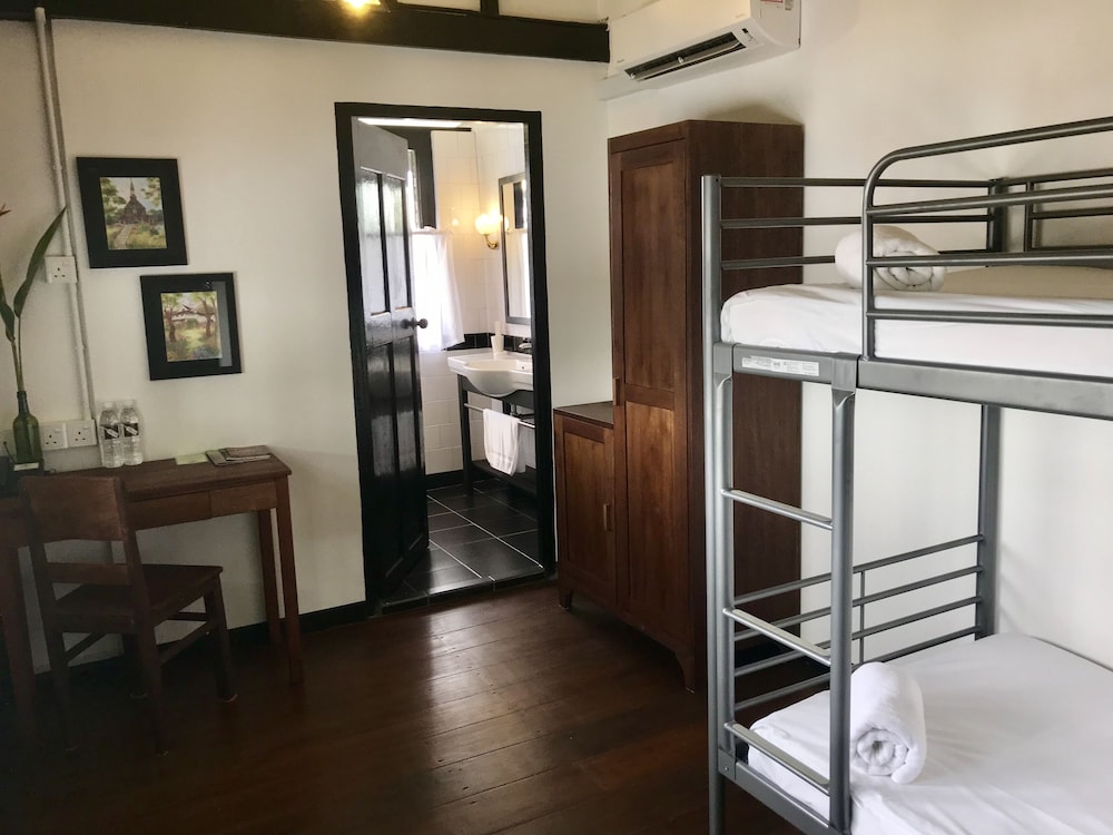 The Marian Boutique Lodging House 54/70