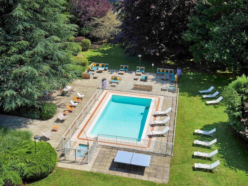 NOVOTEL MASSY PALAISEAU 5/80