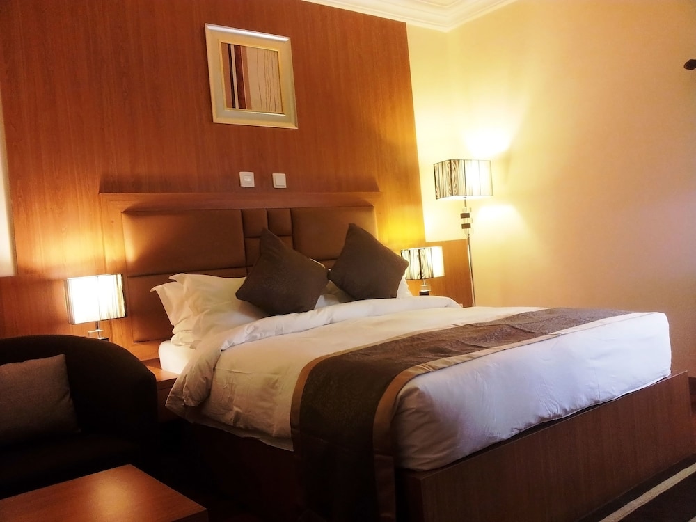 Ibeto Hotels 9/46