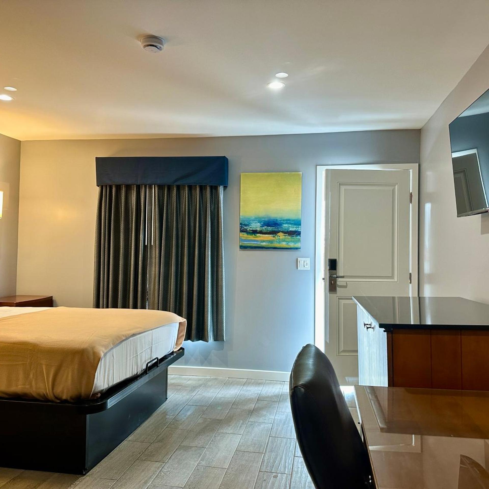 Oceanside Inn and Suites 10/10