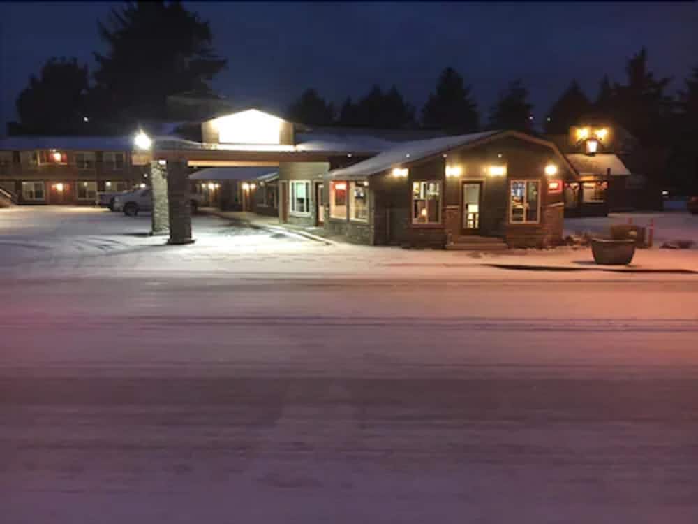 The Waldport Inn 1/39