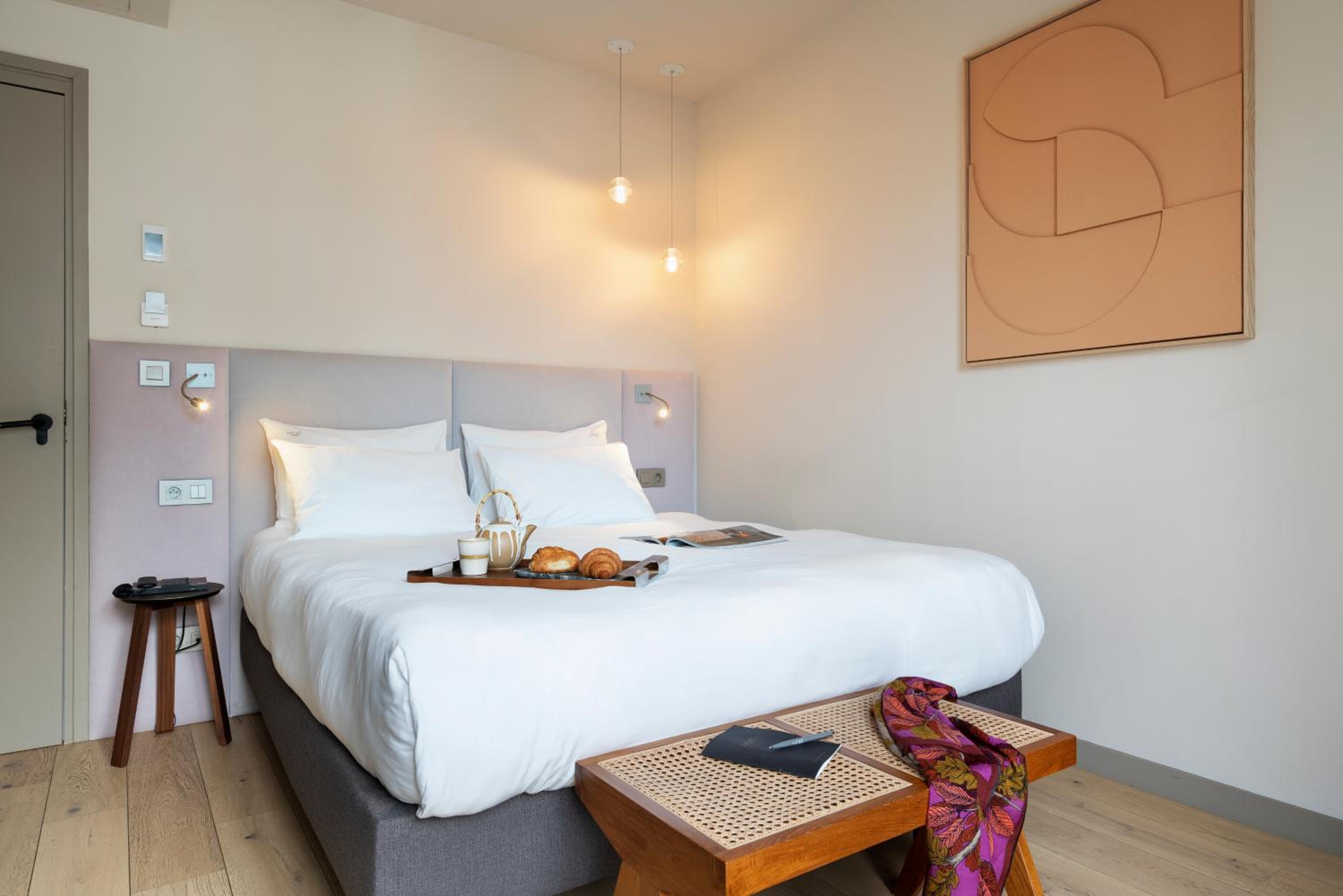 غرفة بسرير مزدوج، Hebe Hotel 4/9