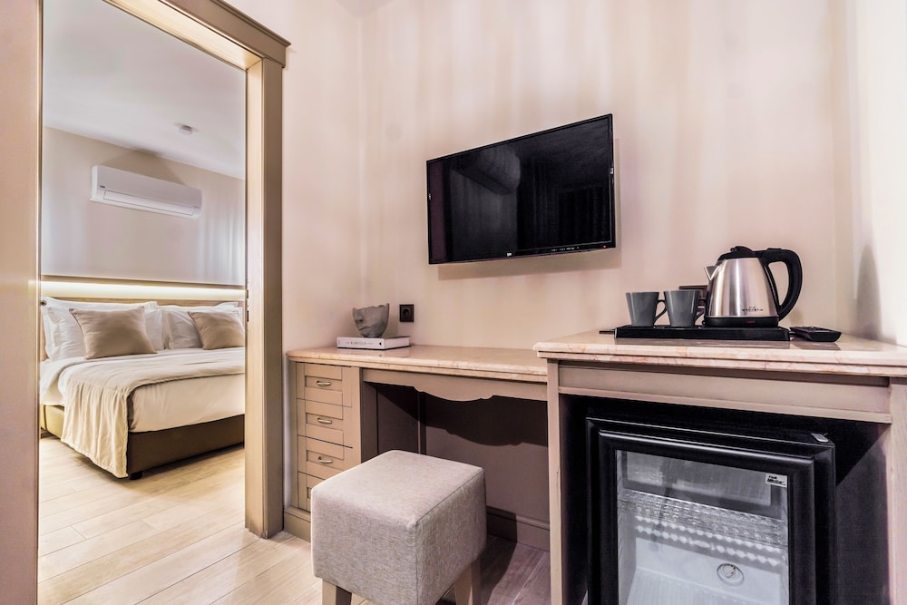Manzara Boutique Hotel 61/71