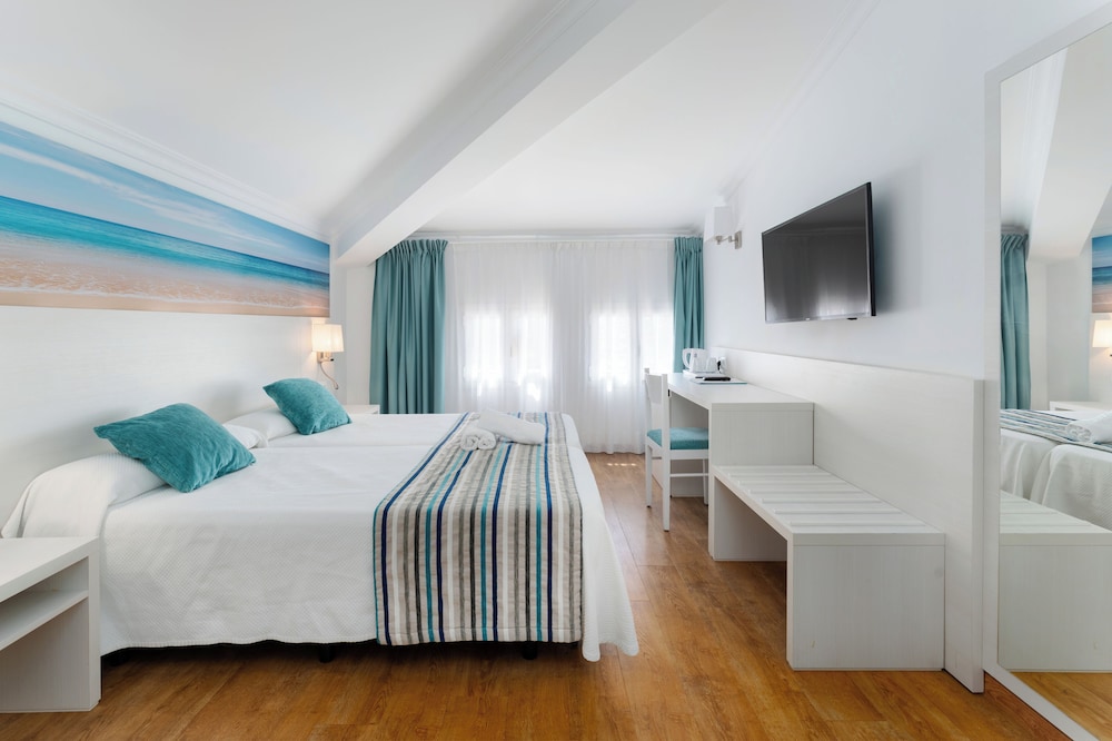 Hotel Playas de Paguera 7/50