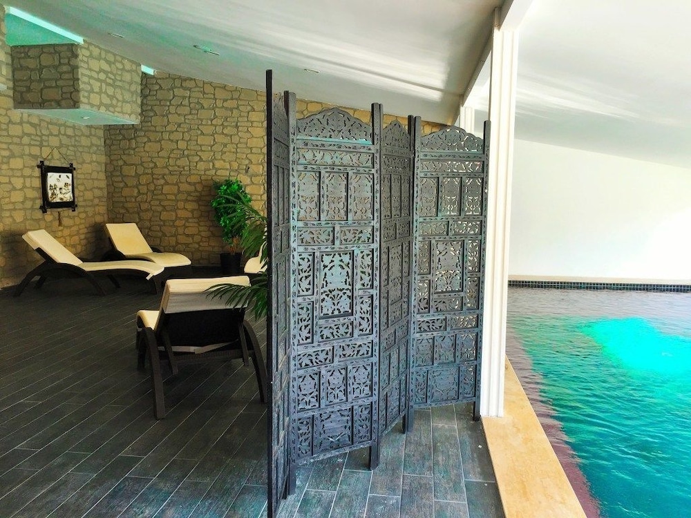 Grand Emir Hotel & SPA 39/85