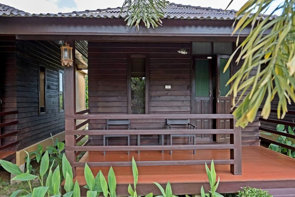 Home At Chan Resort 2/25