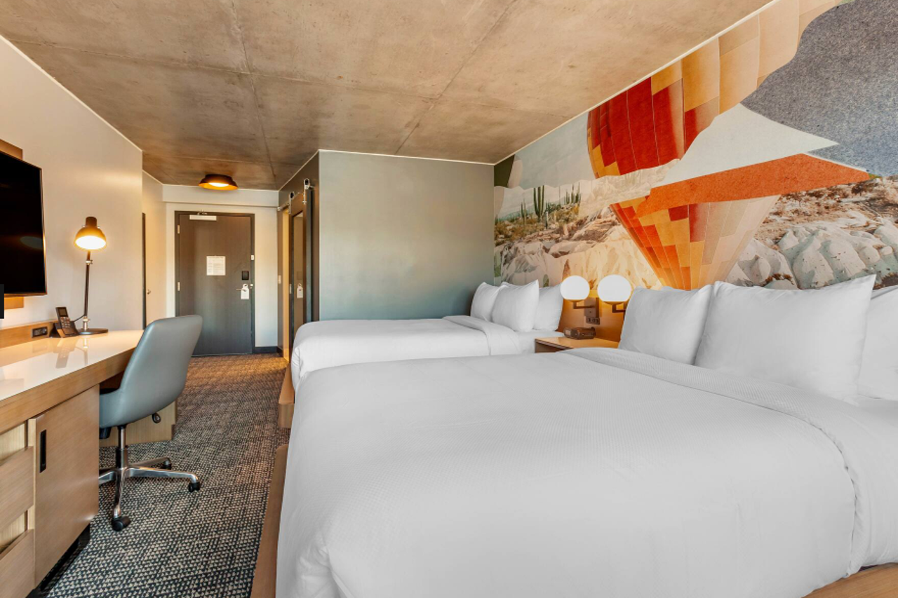 The Inkwell Phoenix, Tapestry Collection by Hilton 3/15