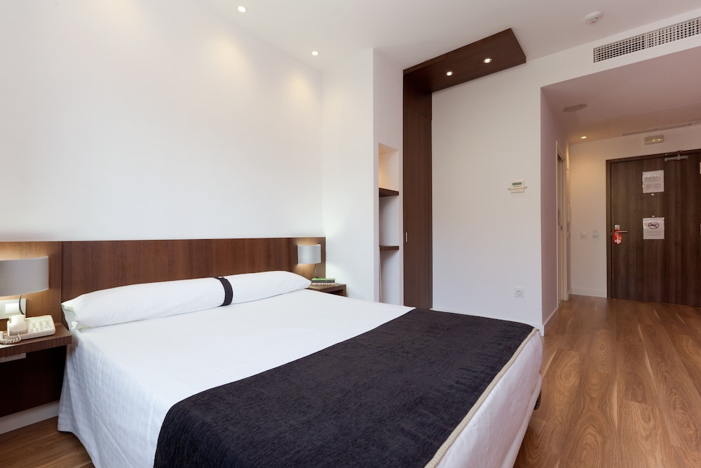 Hotel Olympia Universidades 20/62
