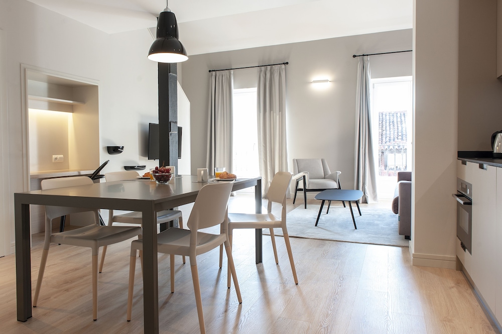 Mh Apartments Central Madrid 29/39