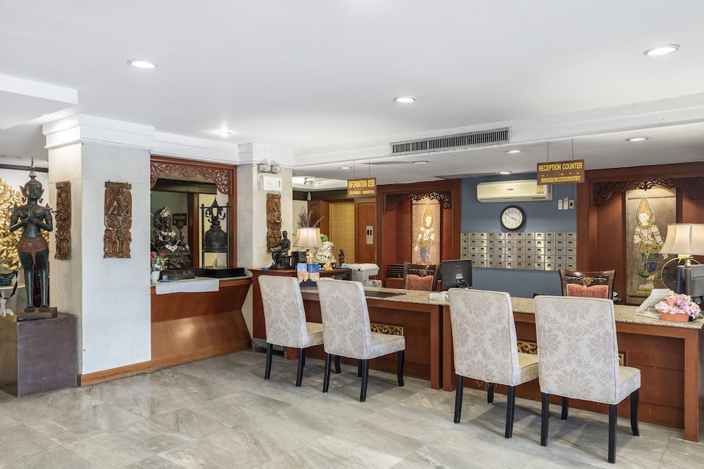 Ayothaya Riverside Hotel 37/51