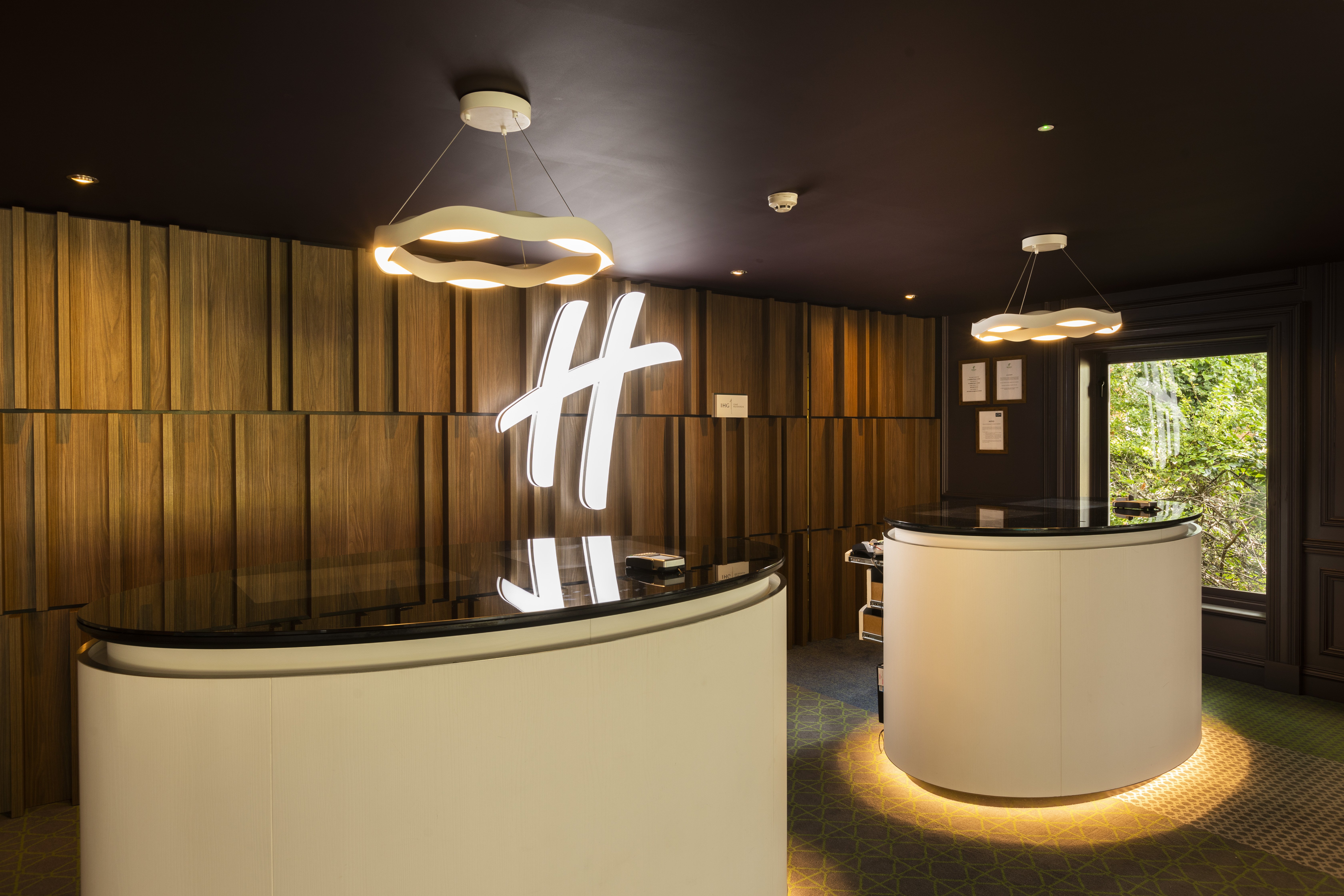 Holiday Inn Guildford 18/71