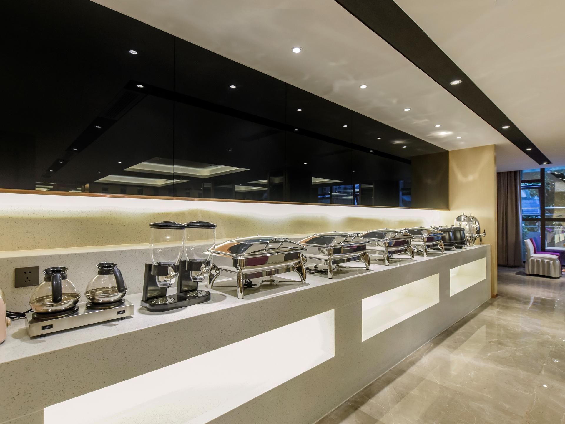 Lavande Hotel (Chongqing Nanping Pedestrian Street Wanda Plaza) 15/45