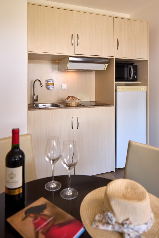 Zenitude Hotel Residences Swiss Apparthotels Ferney Voltaire 18/49