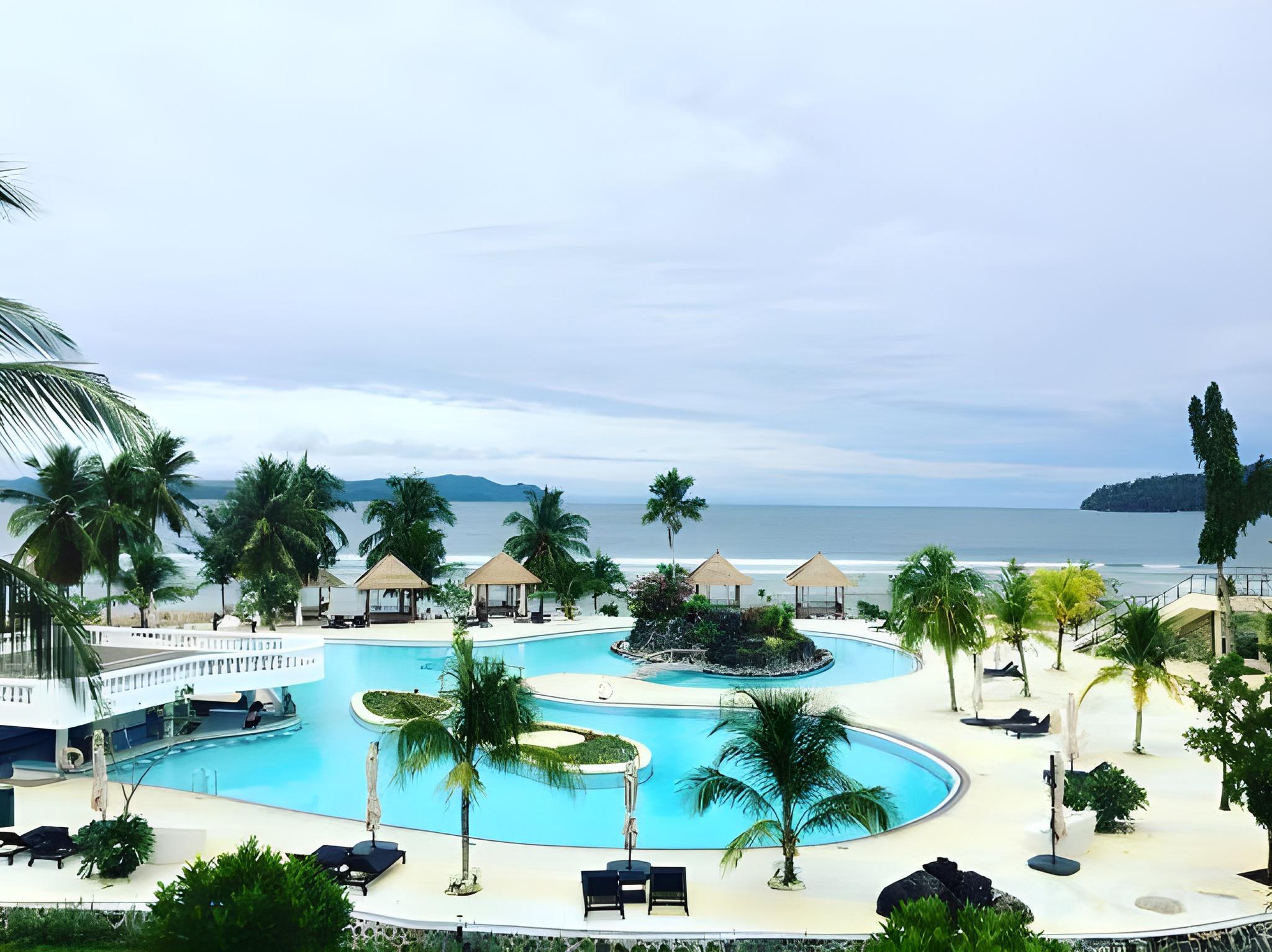 Paradise Hotel Golf and Resort 43/49