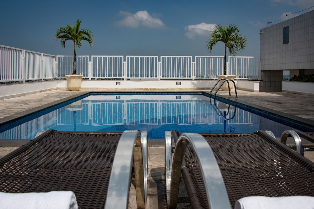 Hotel Adrianopolis All Suites 1/65