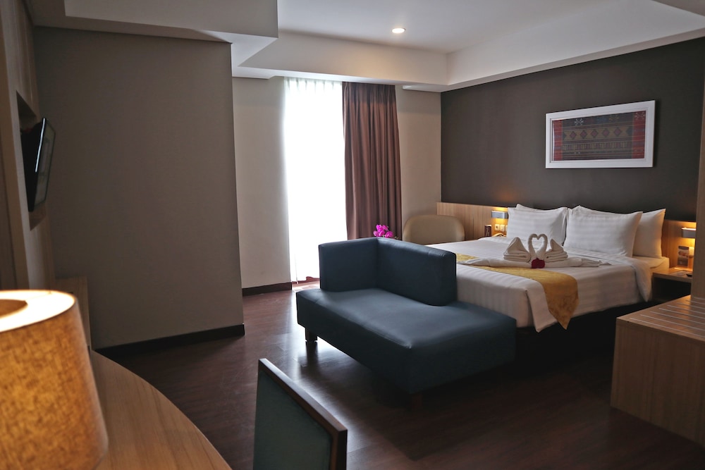Anara Sky Kualanamu 18/28