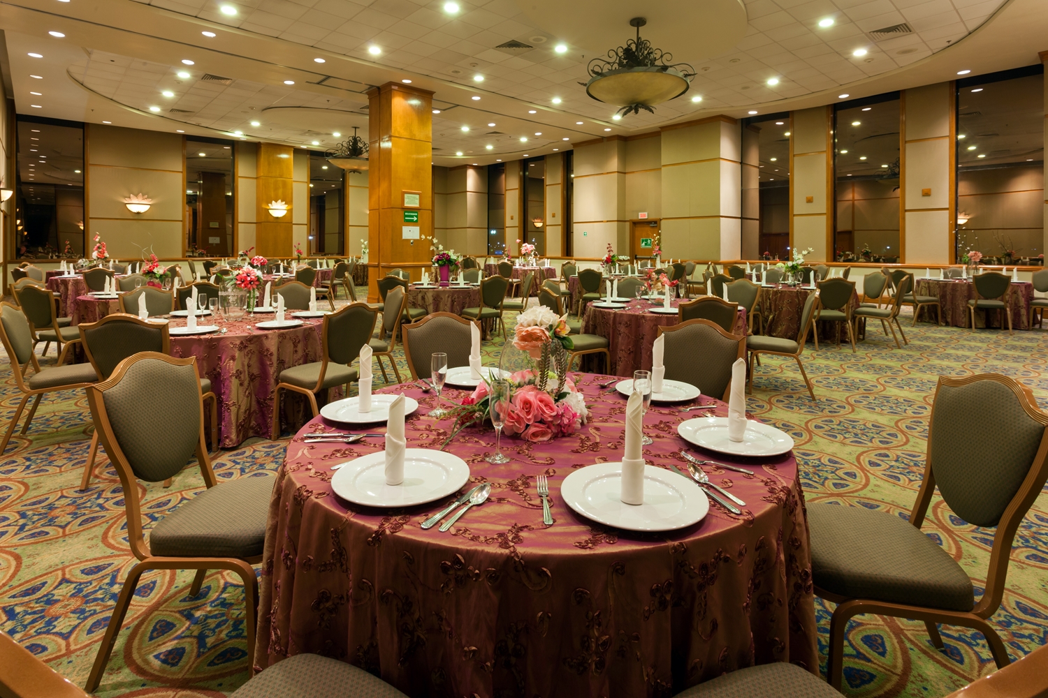 Best Western Plus Nuevo Laredo Inn & Suites 7/11
