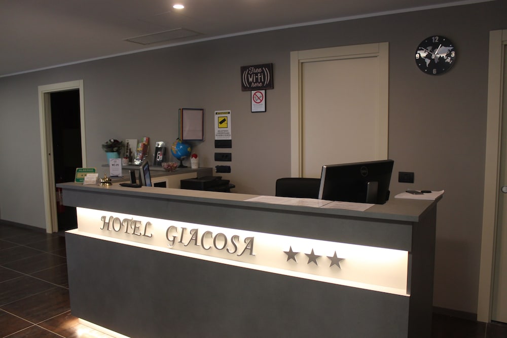 Hotel Giacosa 8/50