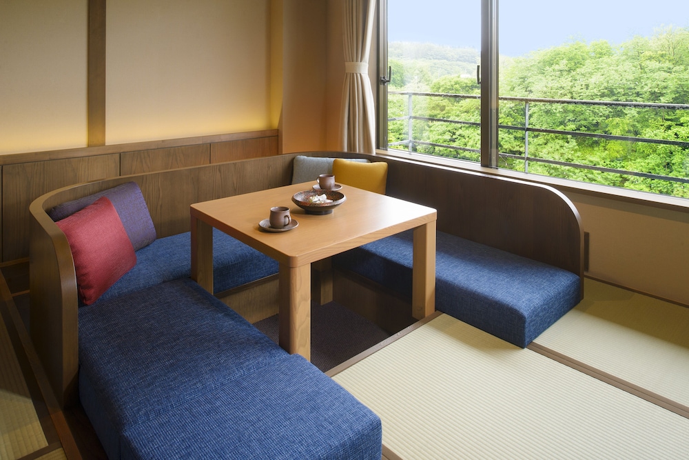 Hoshino Resorts Aomoriya 32/48