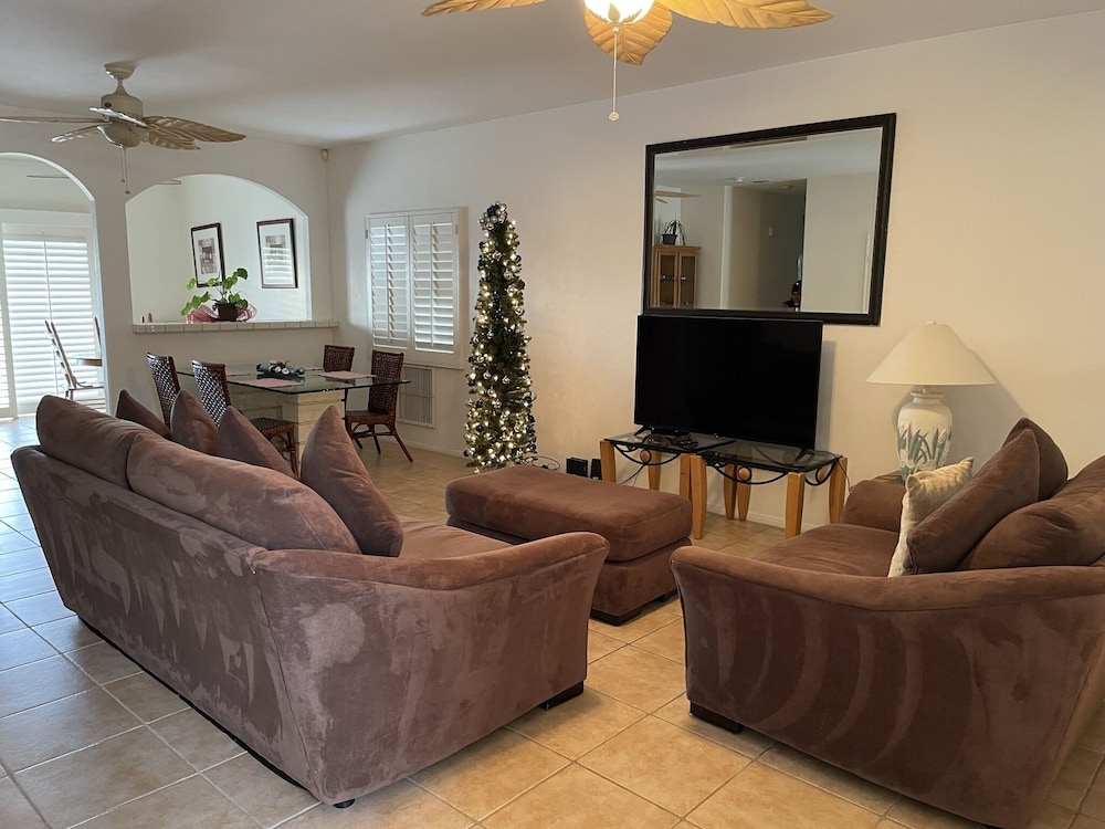 Miracle Springs Resort Spa 42/71