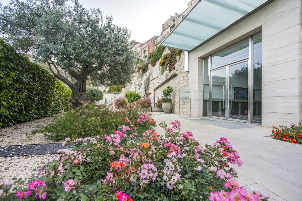 SAN GIORGIO PALACE HOTEL 5/50