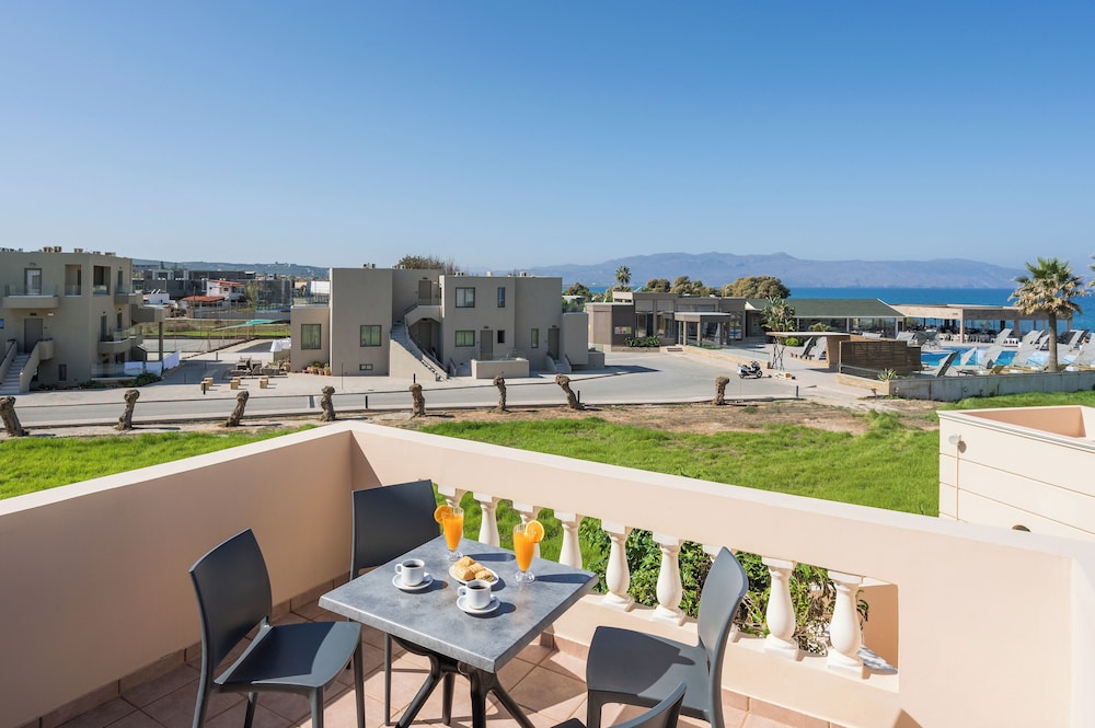 Caretta Beach 50/62