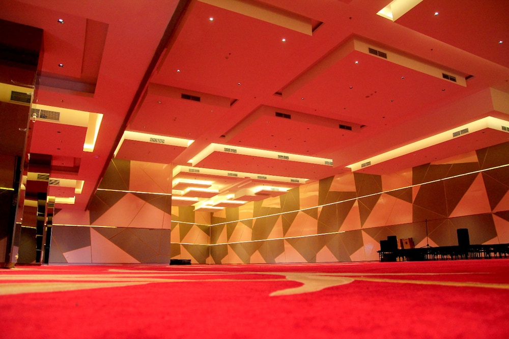Grand Metro Hotel Tasikmalaya 28/45