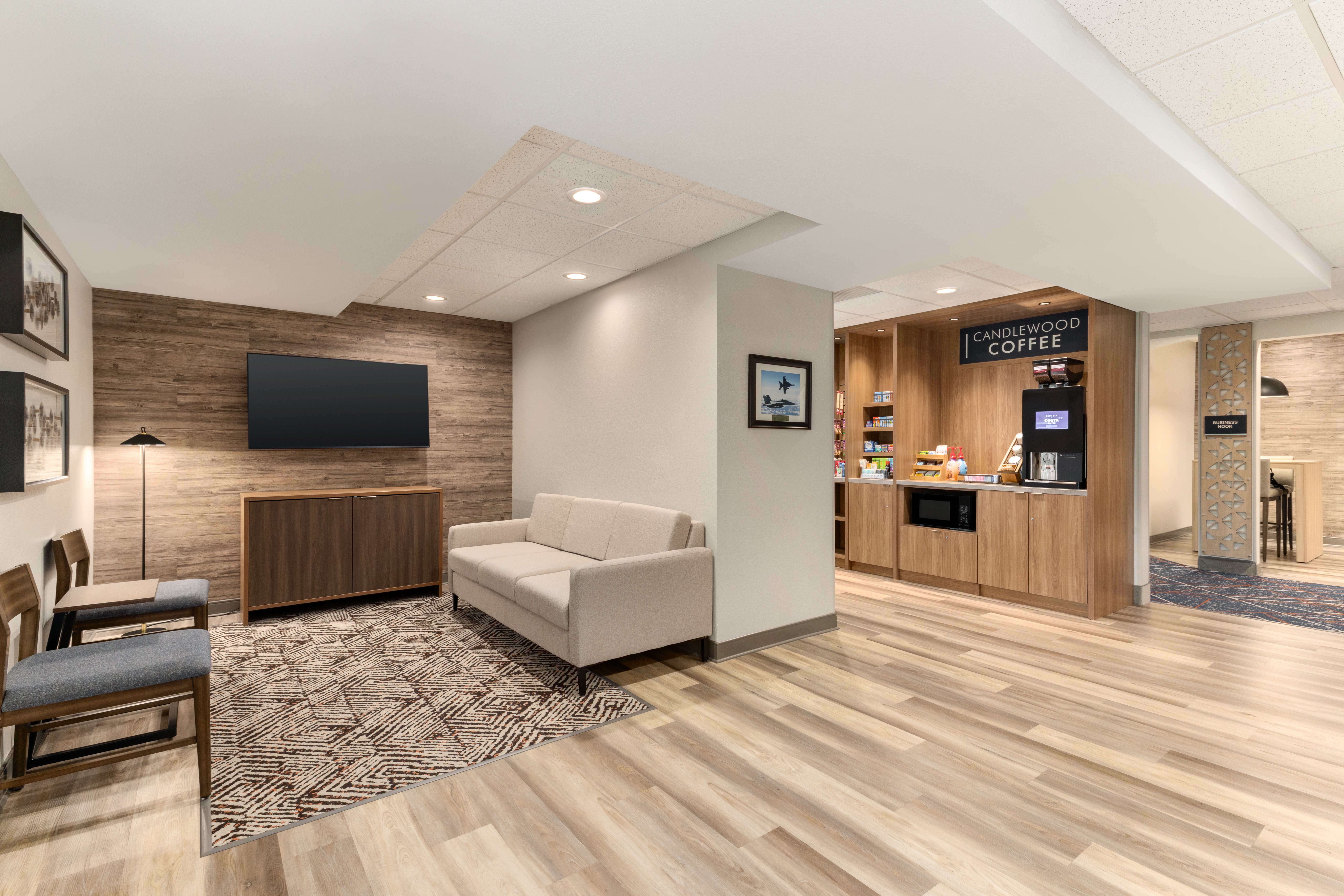 Candlewood Suites Oak Harbor 23/47