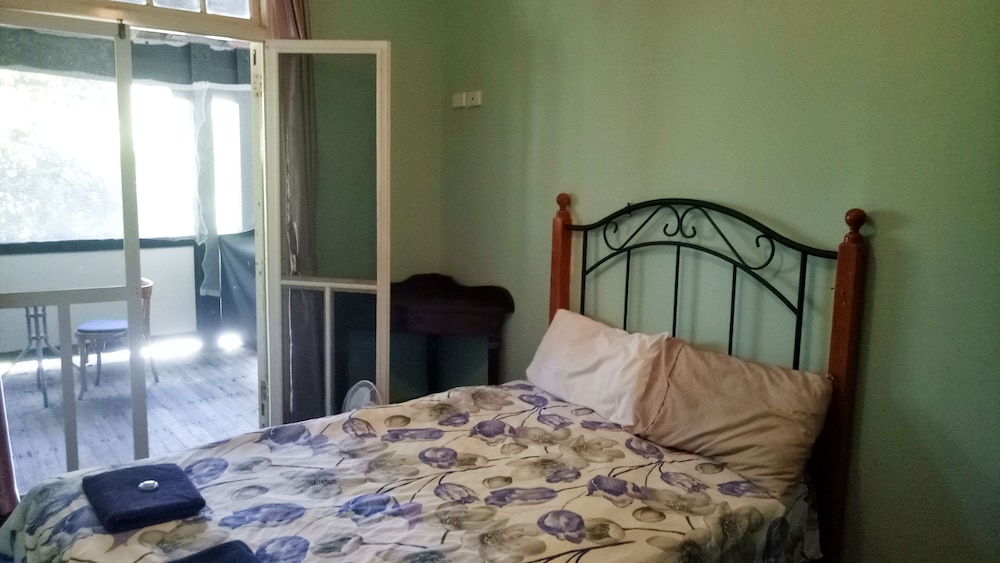 Yanchep Inn 6/41