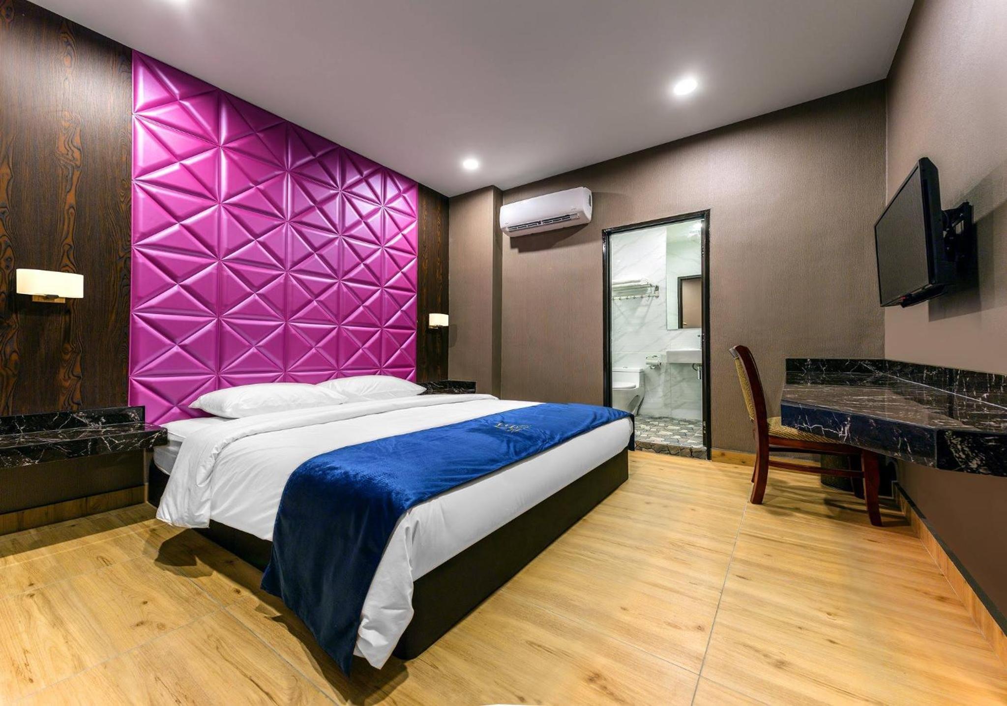 U3 Hotel 14/68
