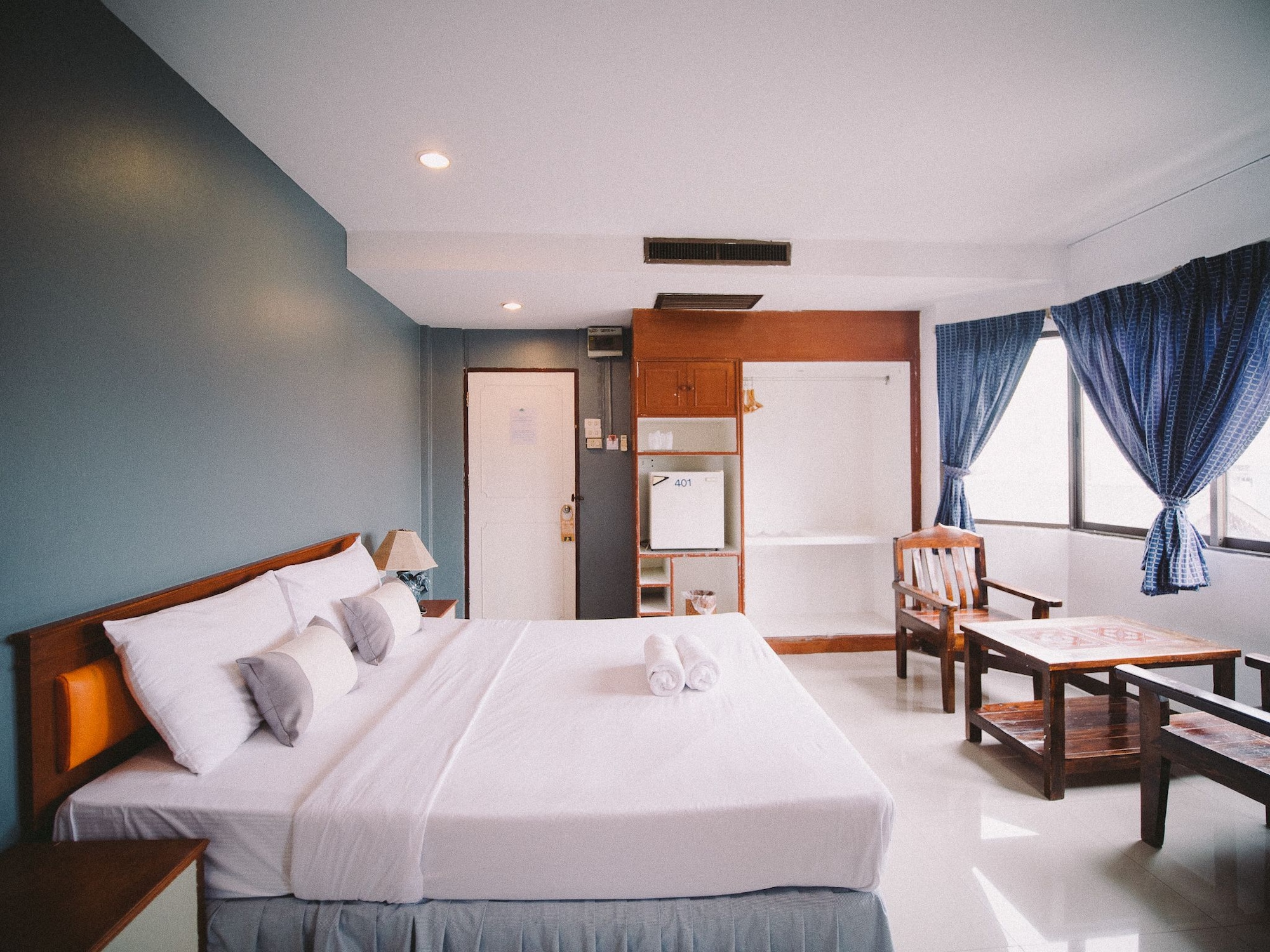DELUXE, DOUBLE BED, BALCONY