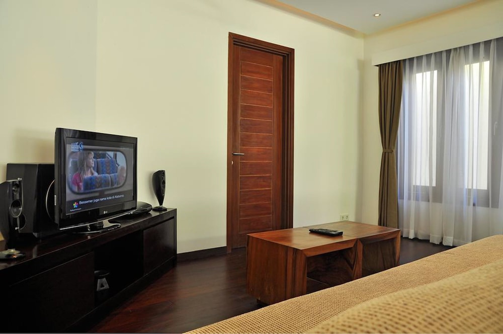 Villa La Sirena by Nagisa Bali 37/50