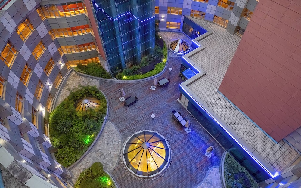Grand Skylight International Hotel Guanlan 42/50