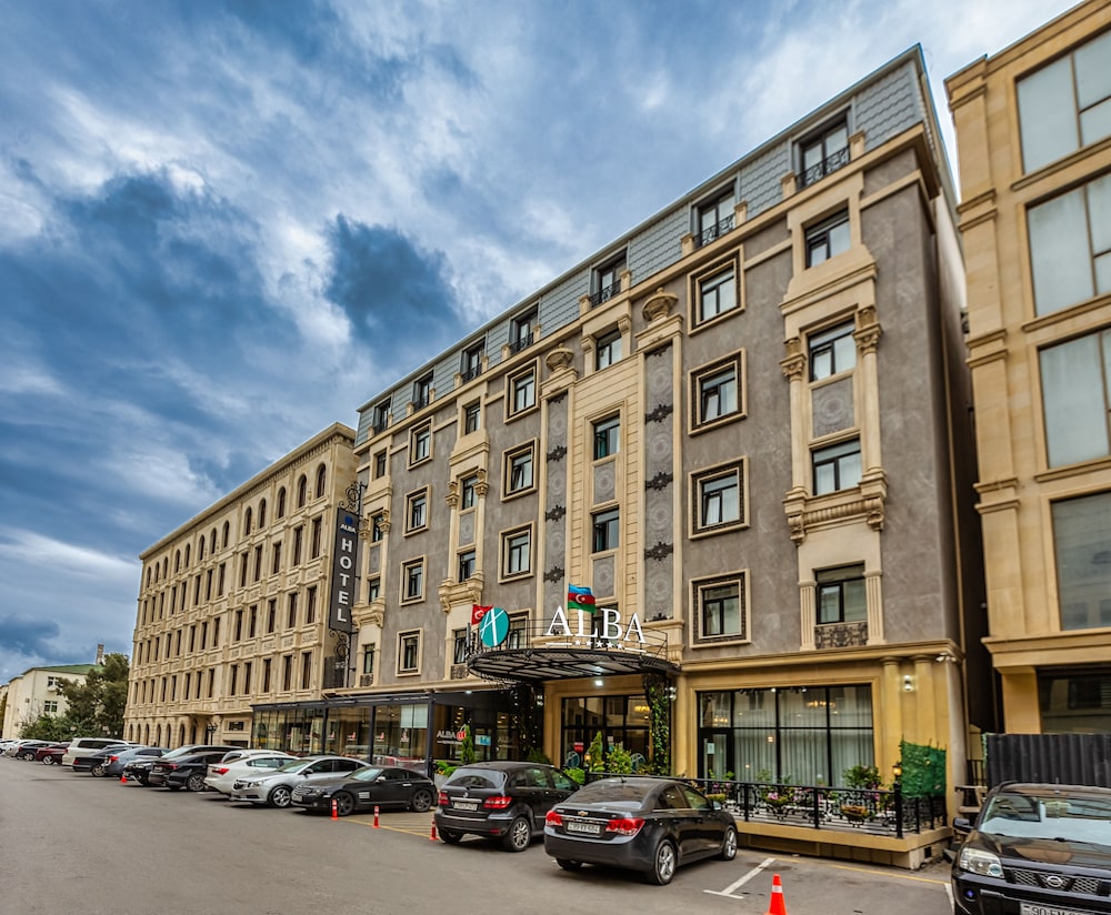 Alba Hotel & Spa 36/39
