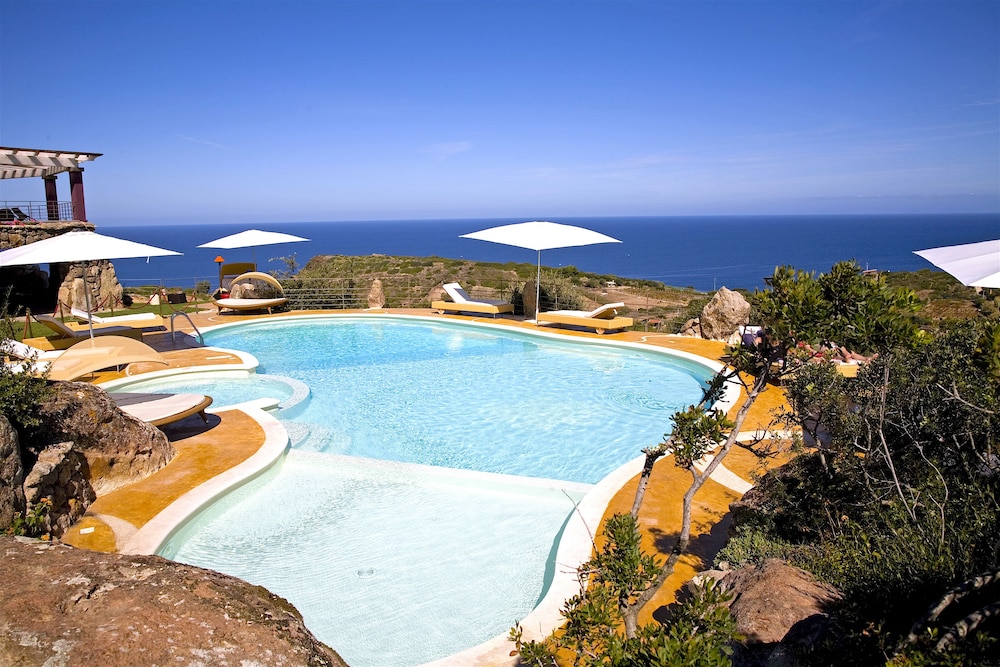 Bajaloglia Resort 34/39