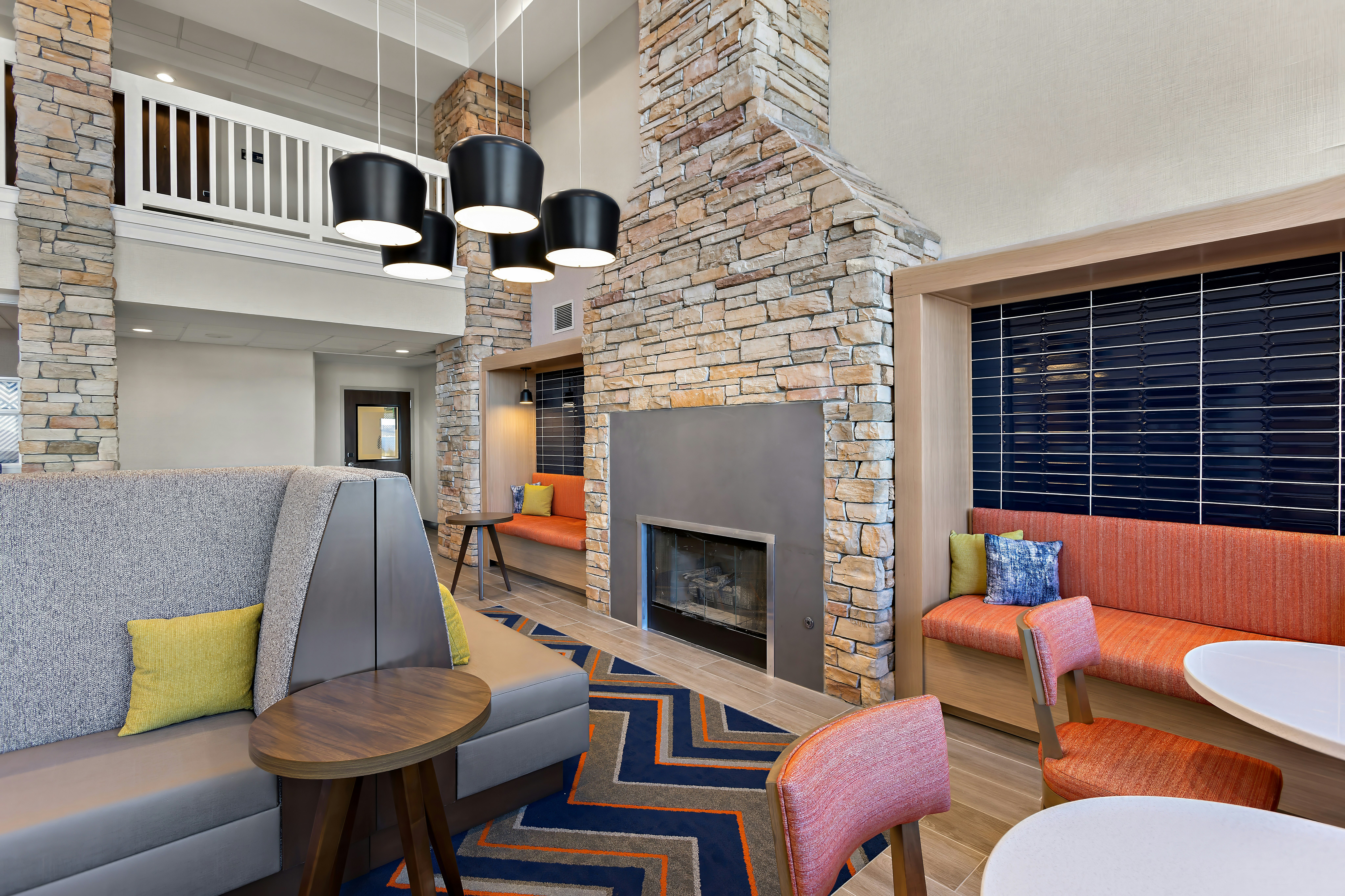 Hampton Inn & Suites by Hilton Petoskey 52/75