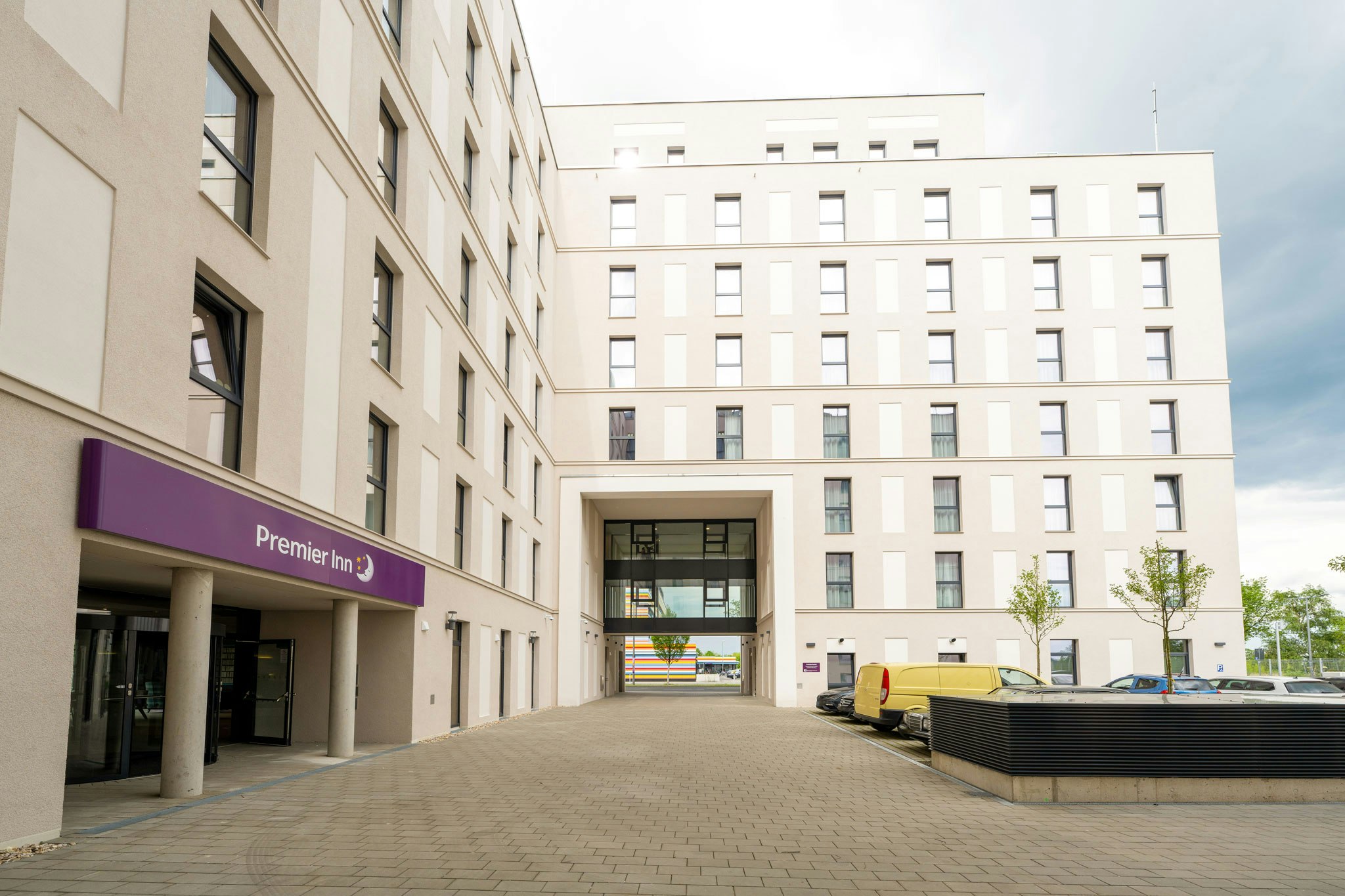 Premier Inn Berlin Airport 40/43