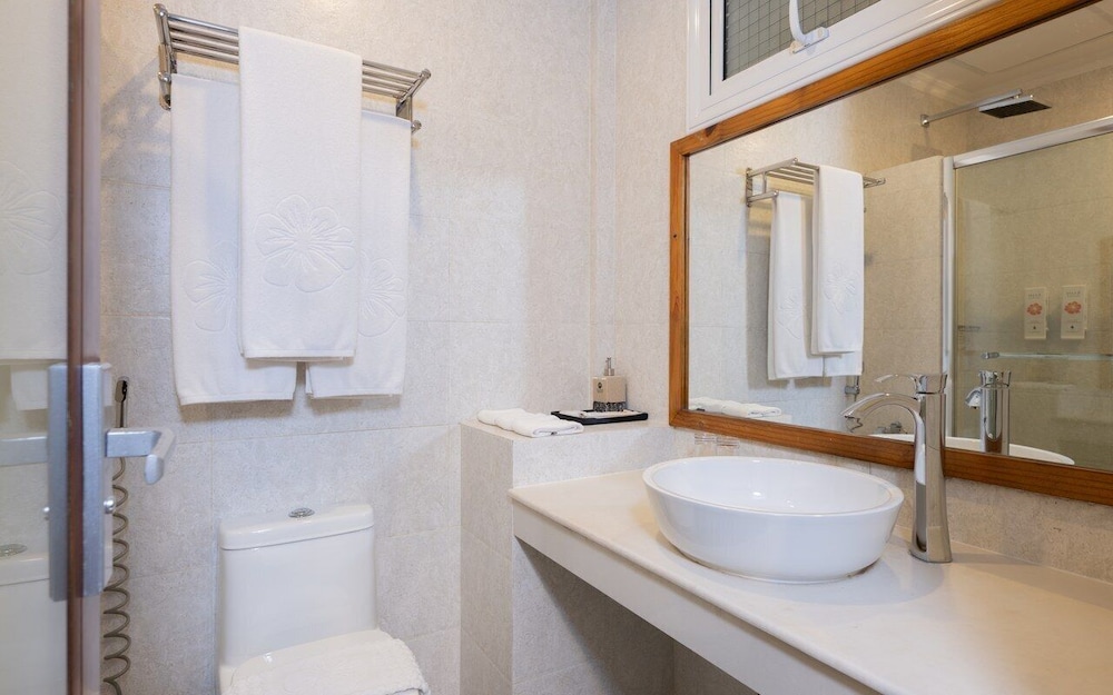 Kaani Village Spa 28/29