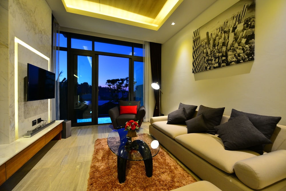 Bukit Pool Villas 18/44
