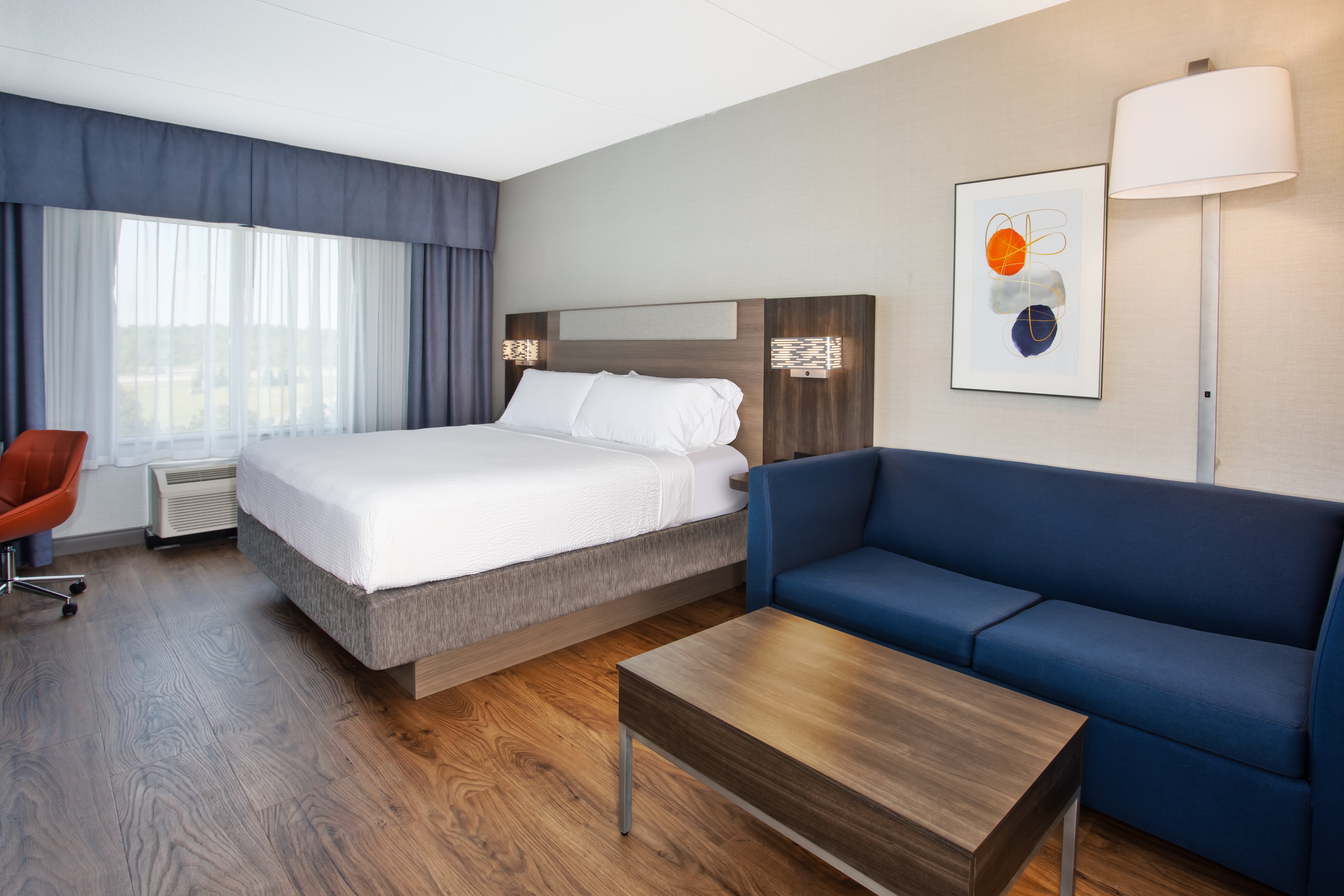 Leisure, King Bed